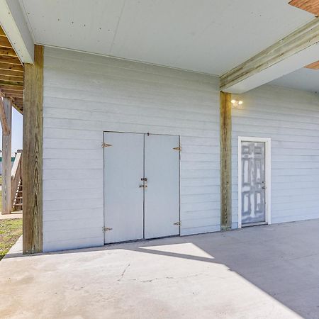 Crystal Beach Home With 2 Grills Walk To Shore! Luaran gambar